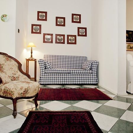 Hungarian Souvenir Apartment Budapest Room photo